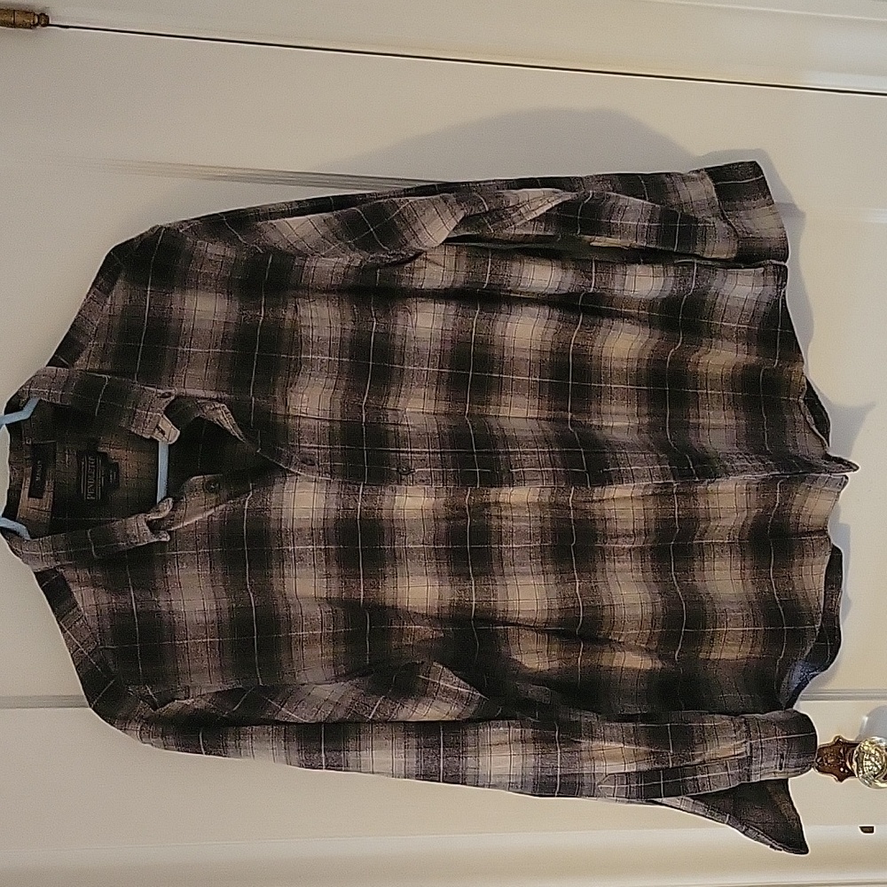 Pendleton Black and White Flannel Shirt Size Large 100% Cotton